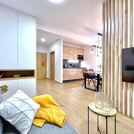 Apartmany K Lanovce S Parkovanim Jachymov Exterior photo