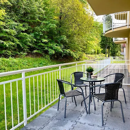 Apartmany K Lanovce S Parkovanim Jachymov Exterior photo